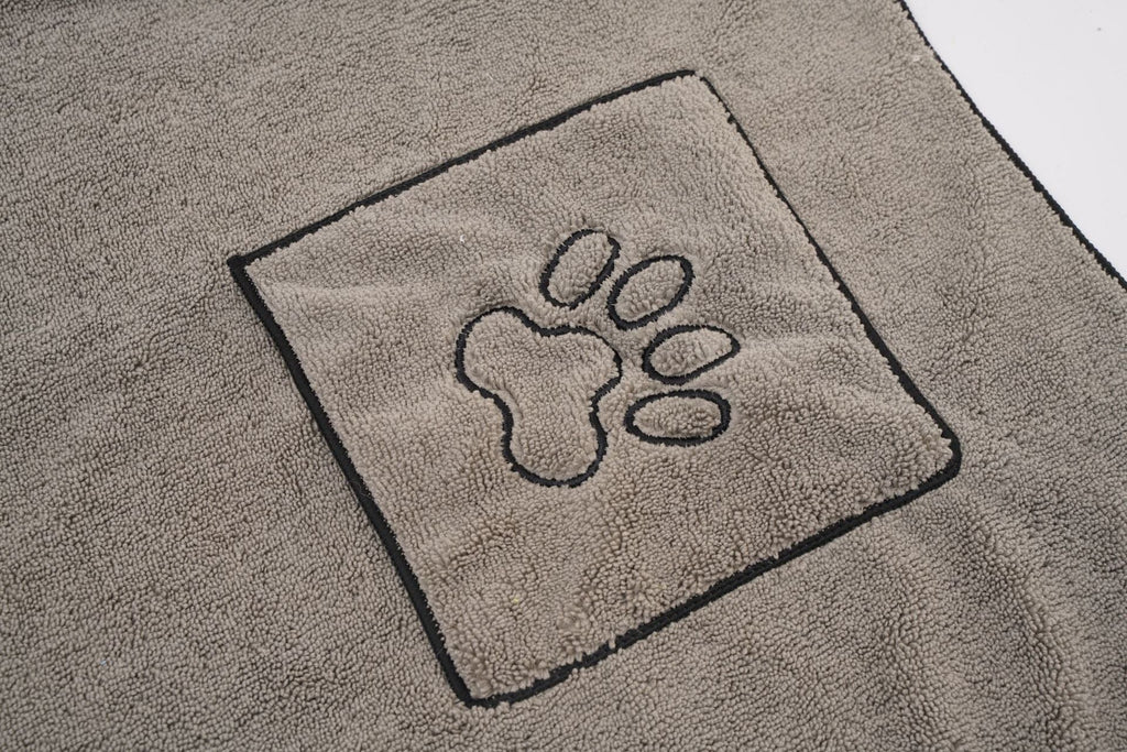 Premium Microfiber Pet Towel | Ultra Absorbent Bath & Drying Cloth